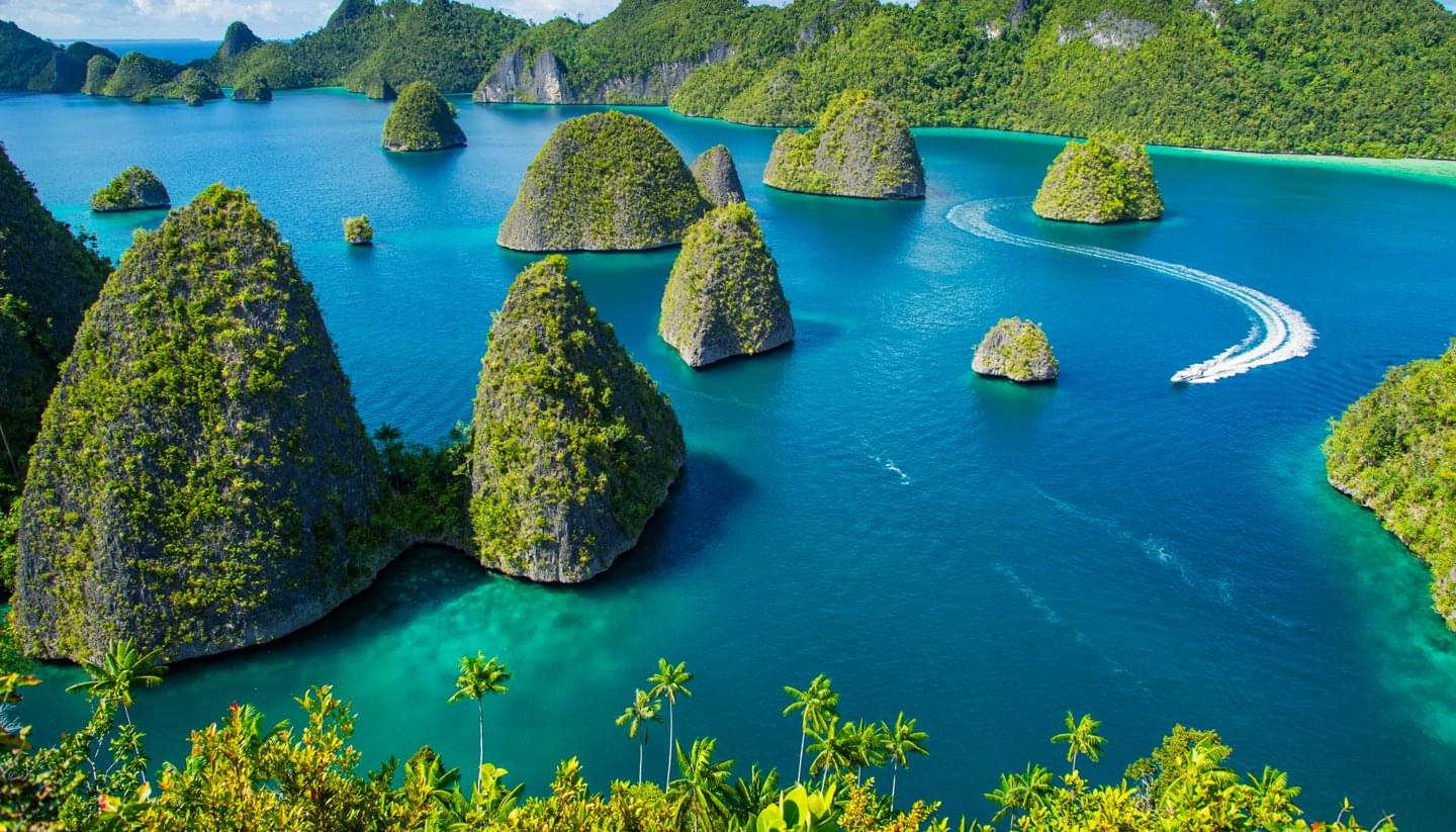 Indonesia tour packages