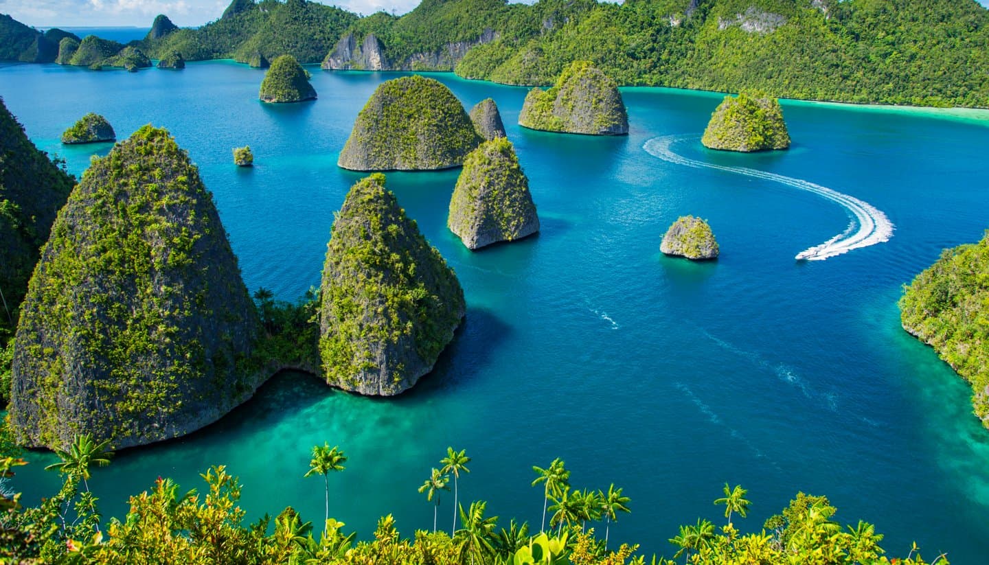 Indonesia Holiday Packages from Indore