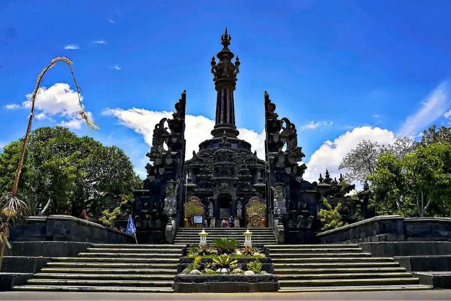 Explore Utama Mandala