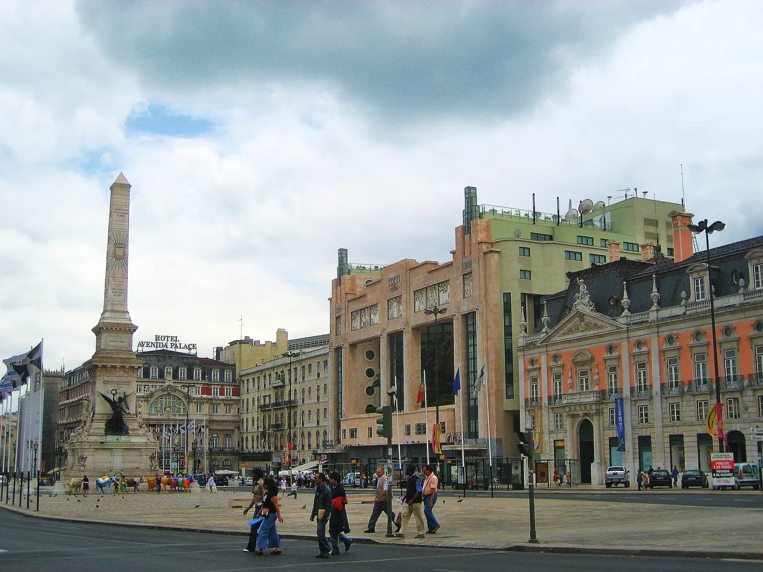 Restauradores Square, Lisbon
