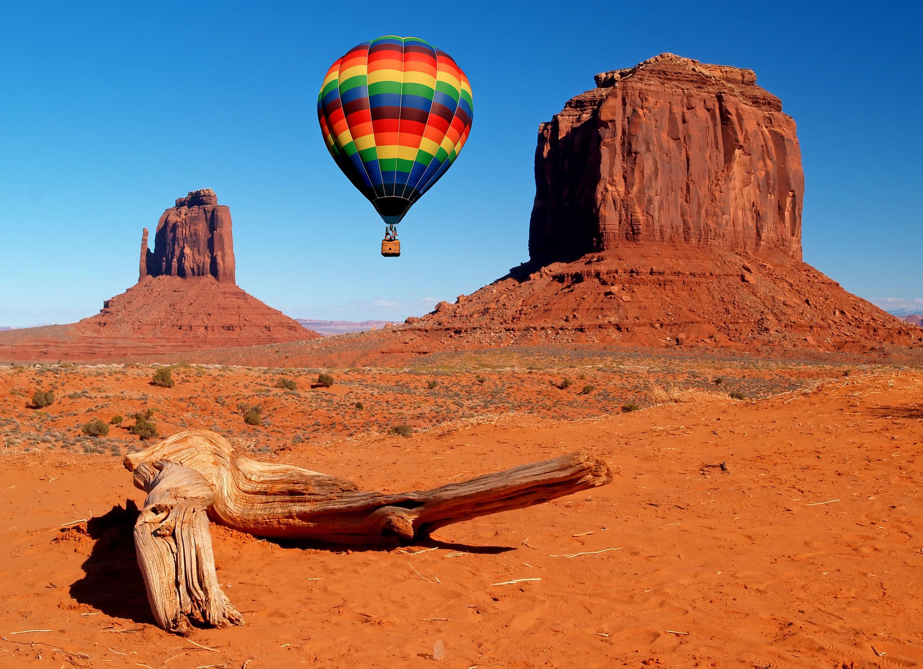 Hot Air Balloon Monument Valley