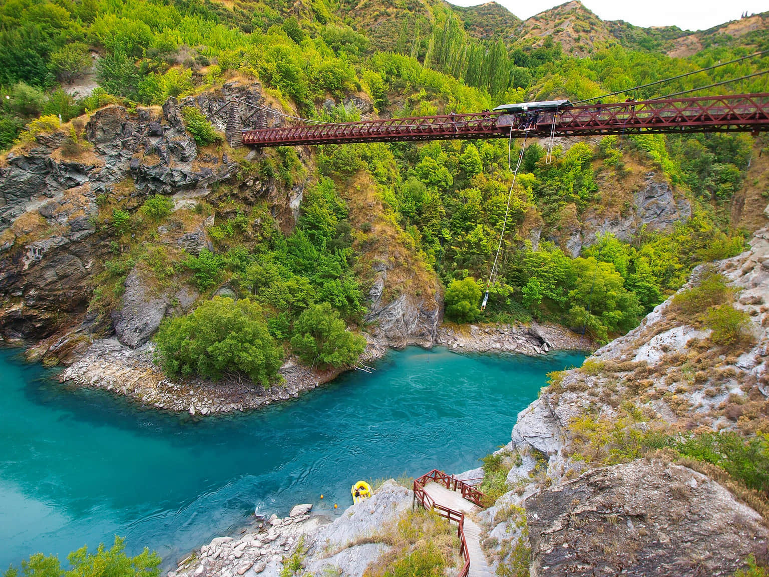 Kawarau Gorge Suspension Bridge, <em>Queenstown</em>