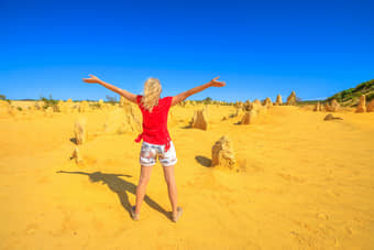 Pinnacle Desert Sunset and Stargazing Tour From Perth