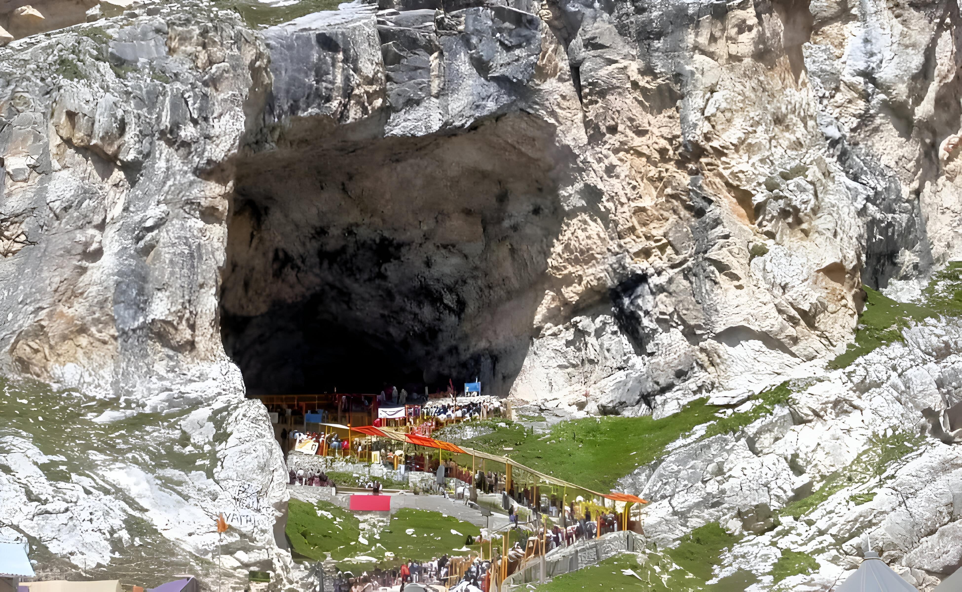 Journey to the Amarnath Cave