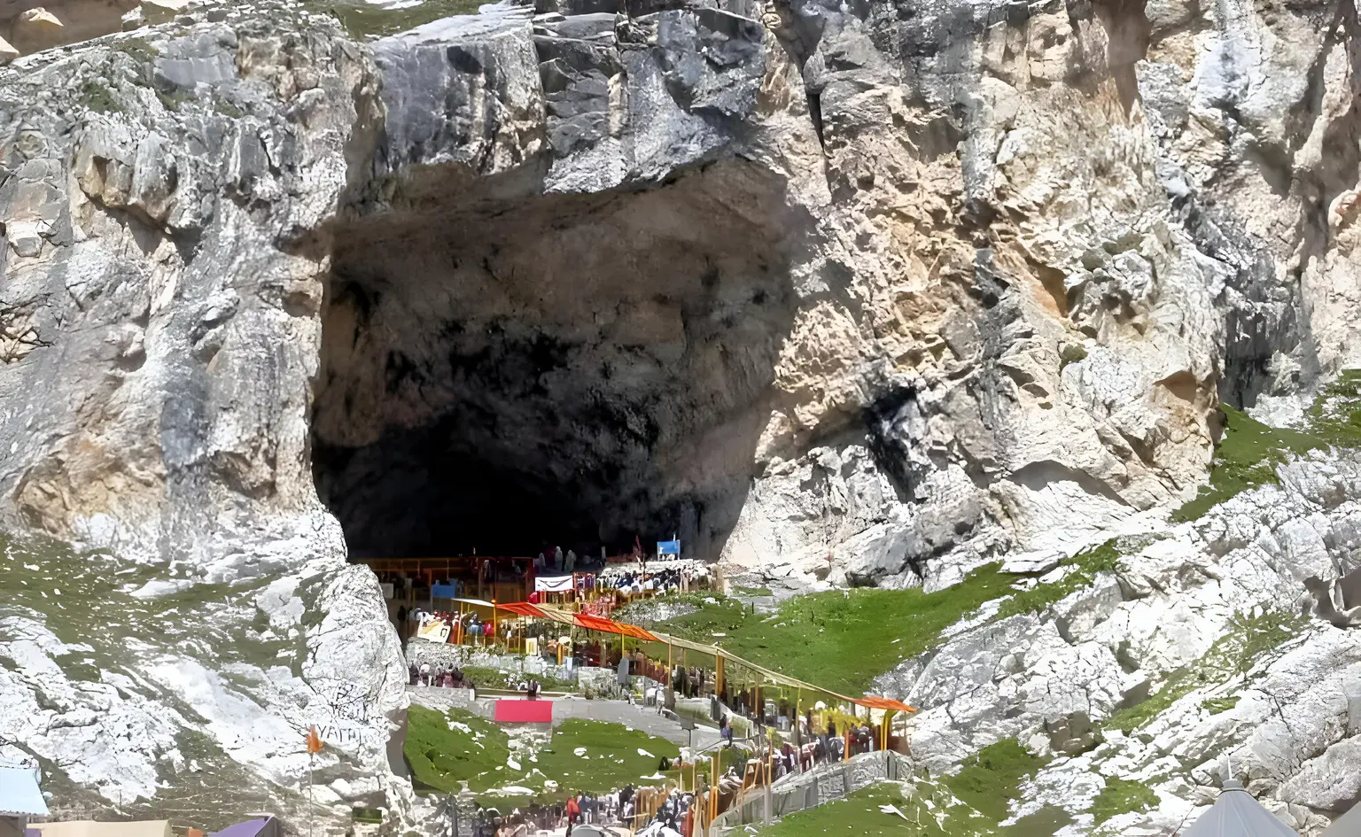 Journey to the Amarnath Cave