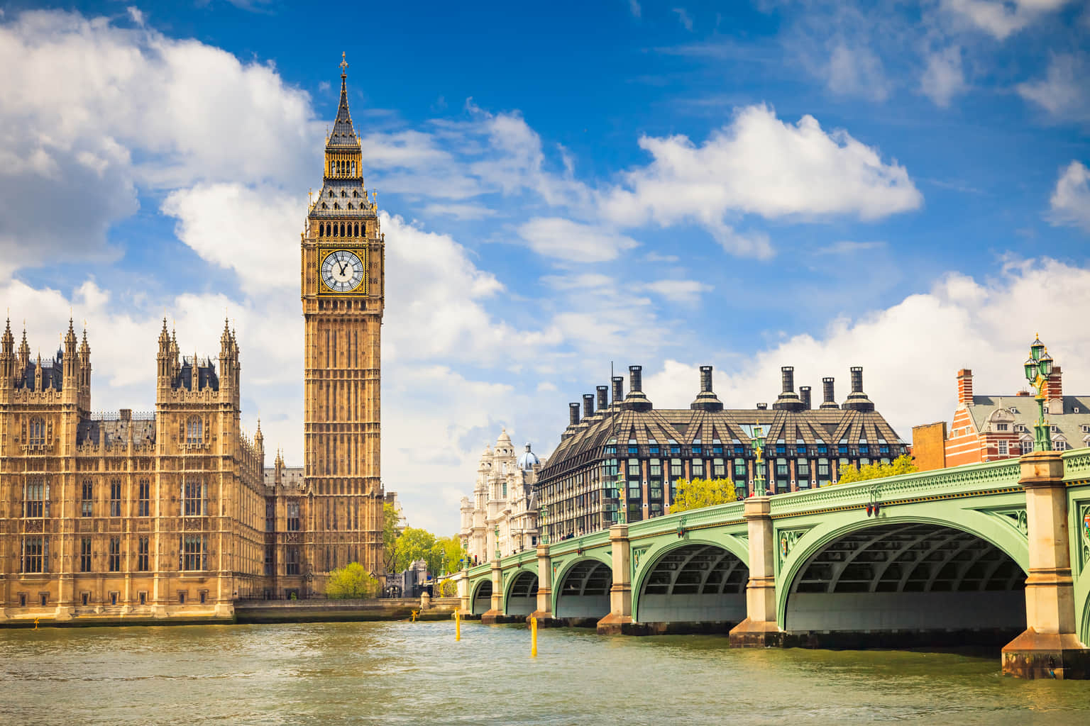 Panoramic view of Westminster Bridge, Big Ben and Houses of Parliament, London