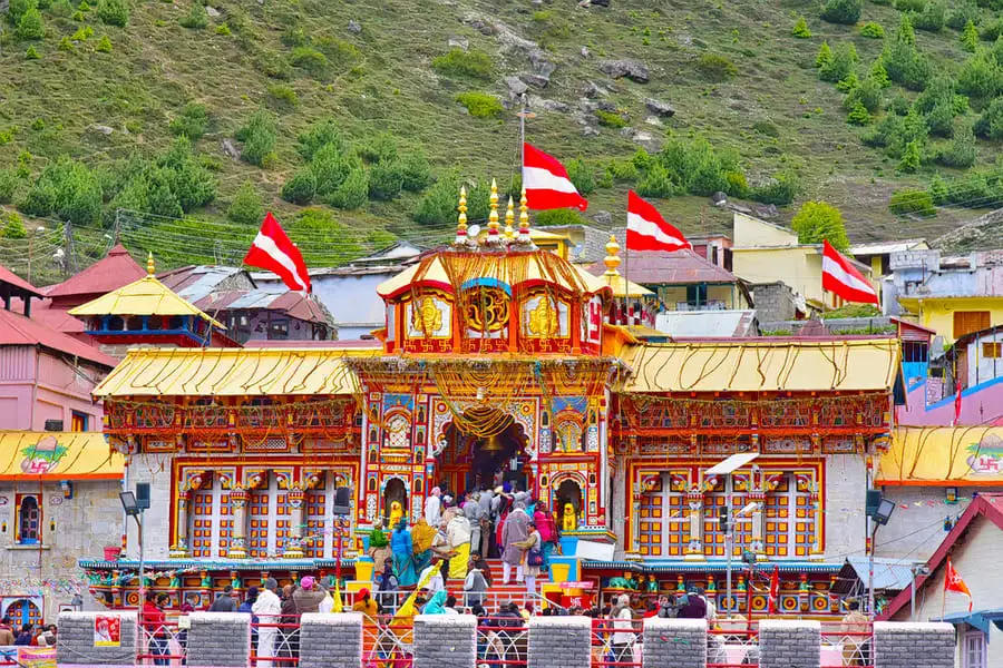 2 Dhaam Group Tour From Mumbai With Rishikesh Stay