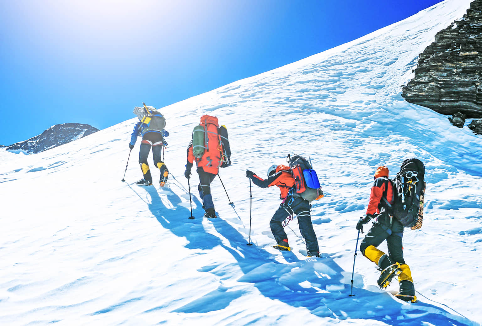 Best Winter Treks Tours