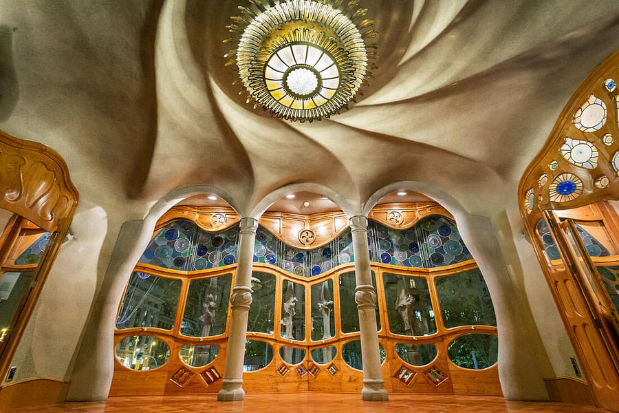 See the amazing interiors of the inner chambers in Gaudi's creation house