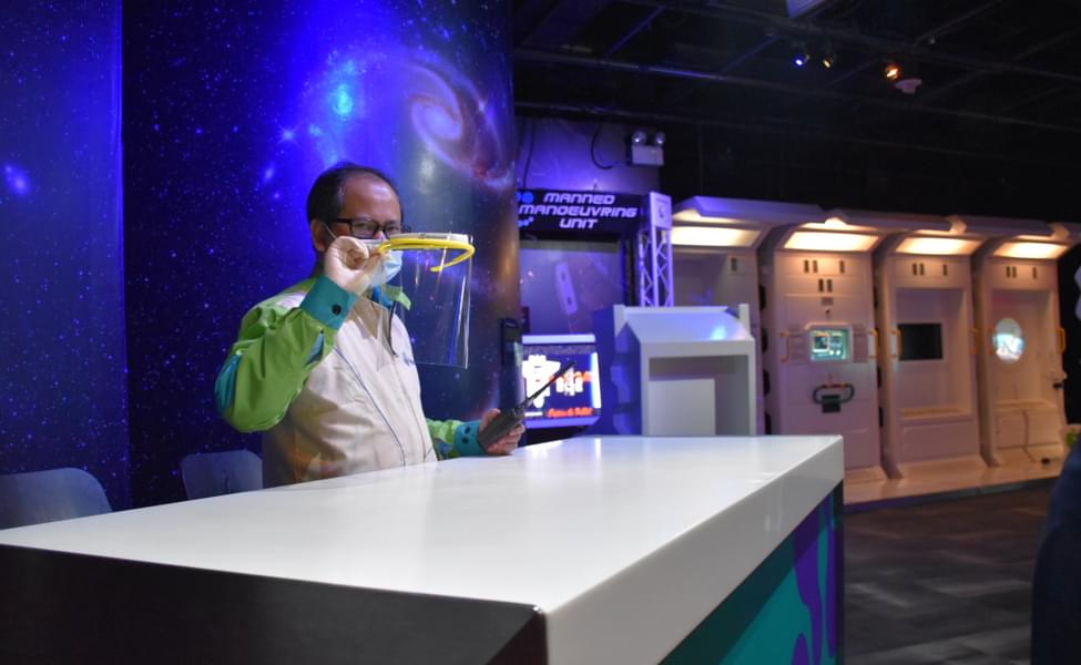 Get insights about various futuristic innovations and inventions at the discovery centre