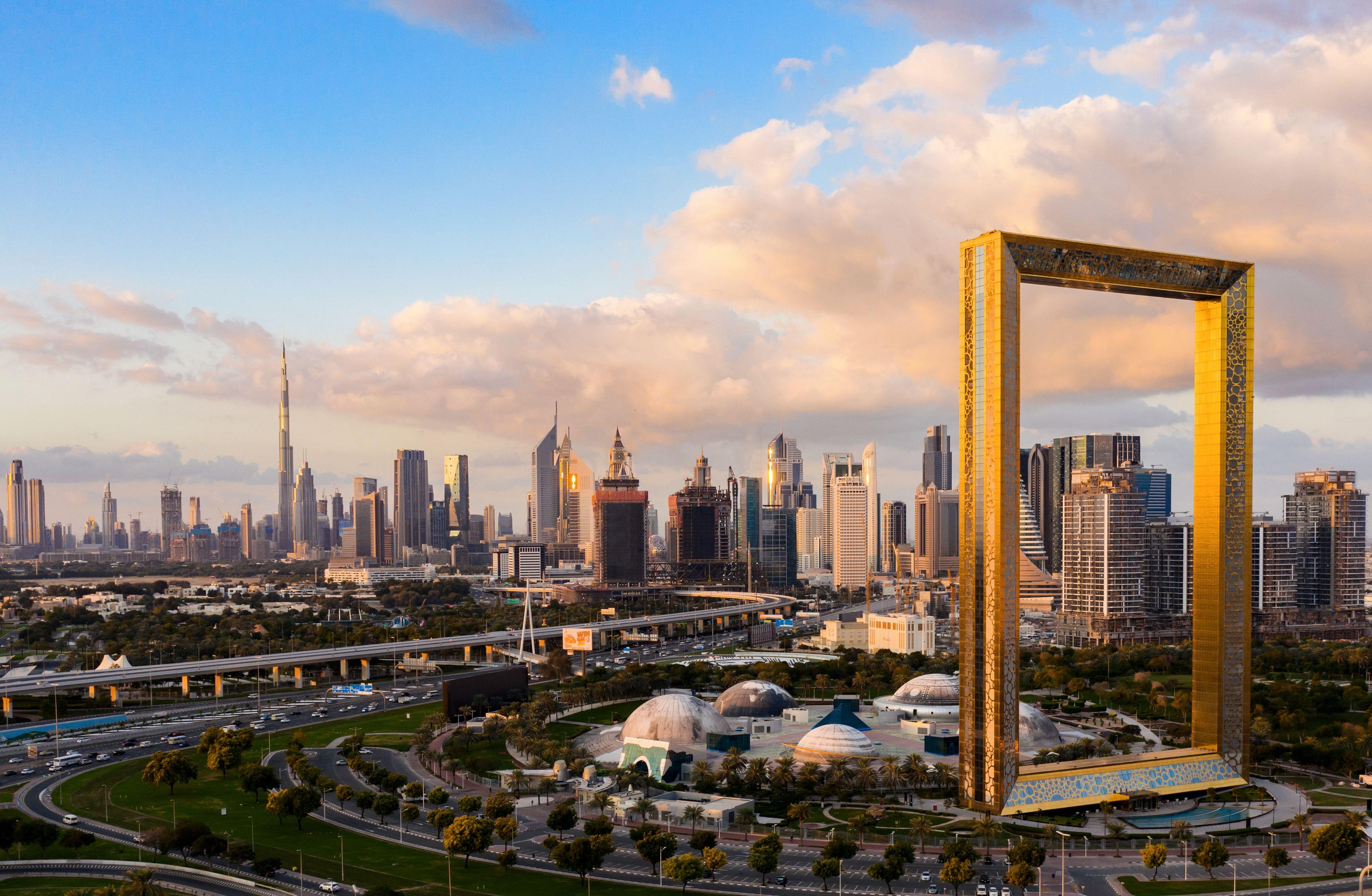 Kombination aus Dubai-Rahmen und Burj Khalifa