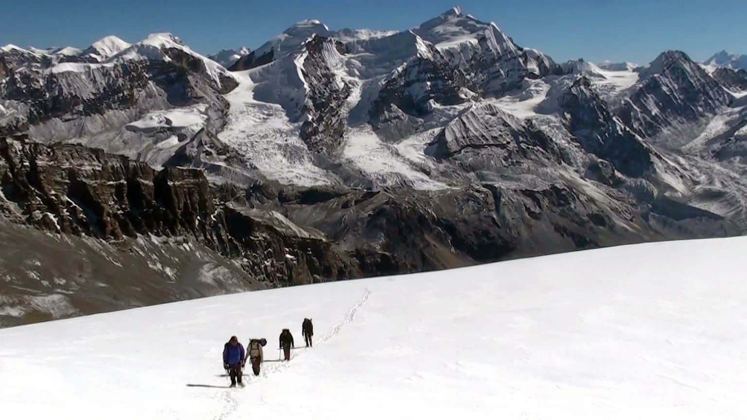 Yala Peak Climbing
