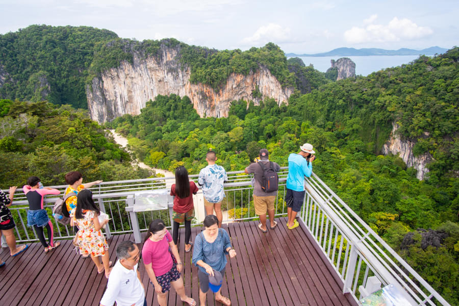 Hong Island Tour from Krabi Image