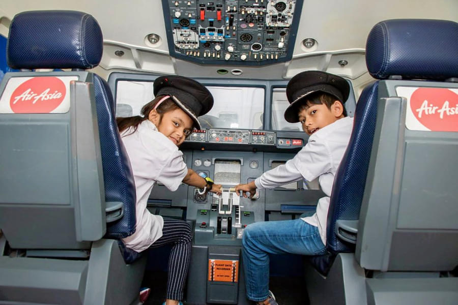 Children can become pilot and learn the co-operate during the flight