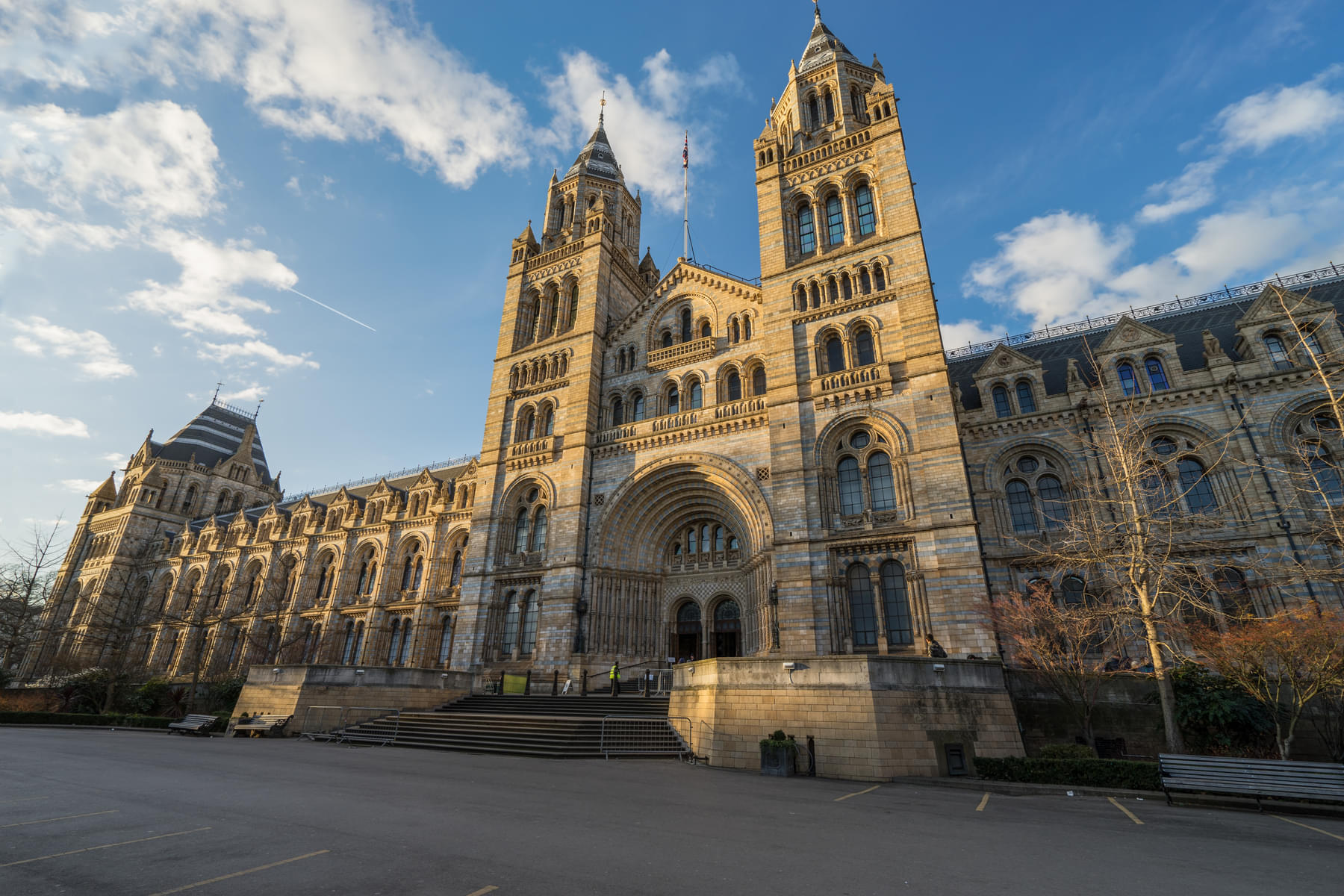 Visit Natural History Museum, a museum of natural sciences