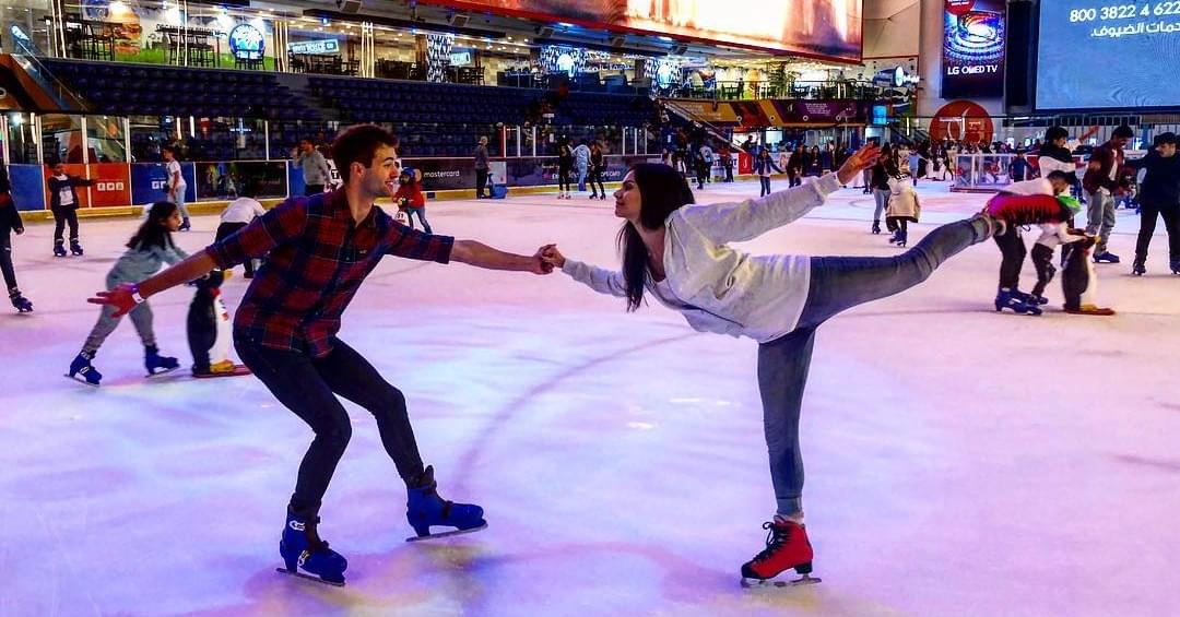 Enjoy dancing on the ice rink with your partners