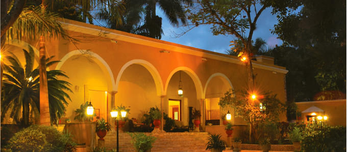 Hacienda Chichen Resort