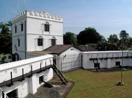 Fort Margherita Overview