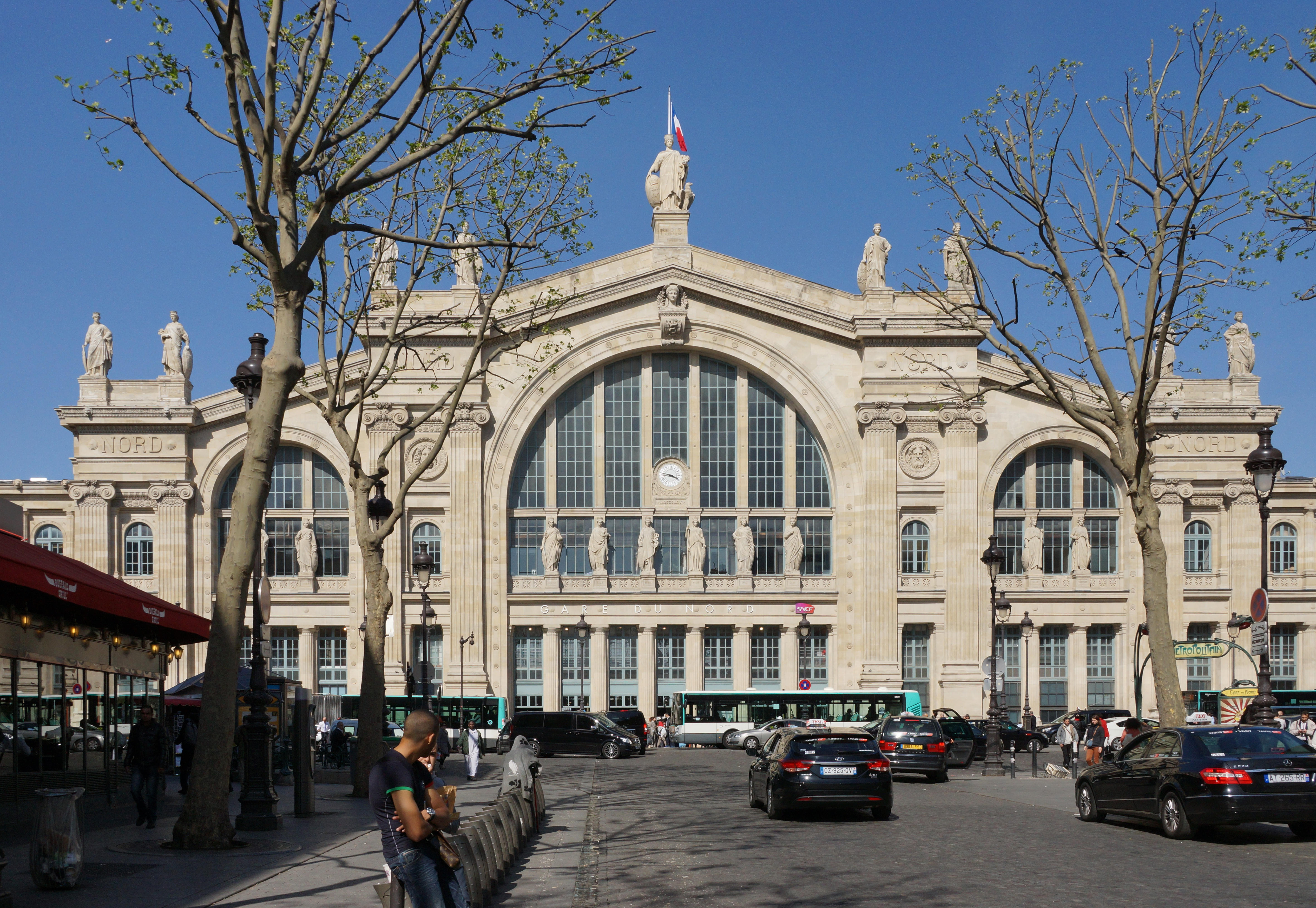 Train Stations in Paris