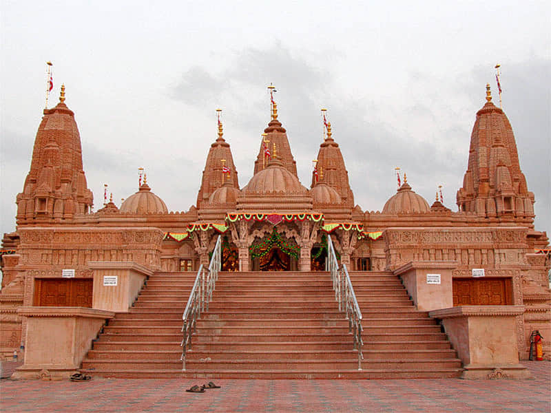 Baps Shri Swaminarayan Temple, <em>Silvassa</em>