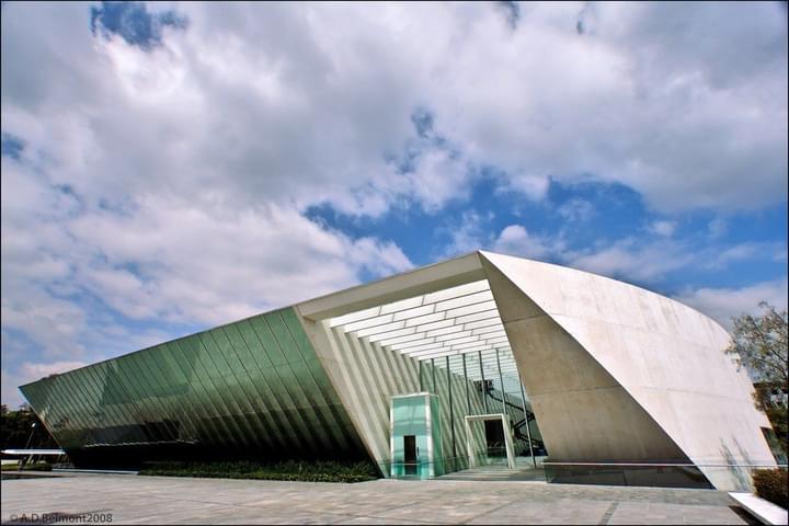 Museo Universitario de Arte Contemporáneo (MUAC).jpg