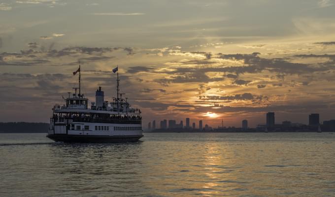 Sunset Sights and Sips Cocktail Cruise