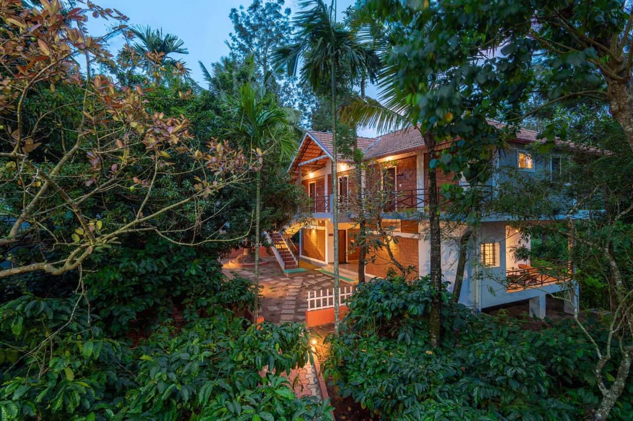 Hilltop Homestay Amidst Coffee Plantation Of Coorg