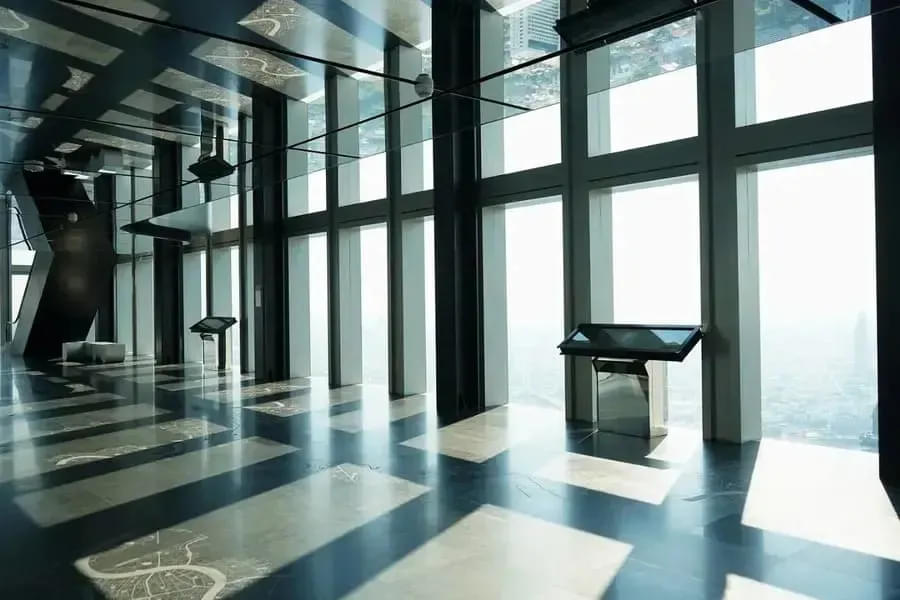Indoor 360-Degree Observation Deck