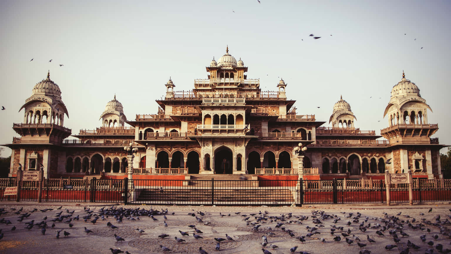 Albert Hall Museum Tickets, Jaipur