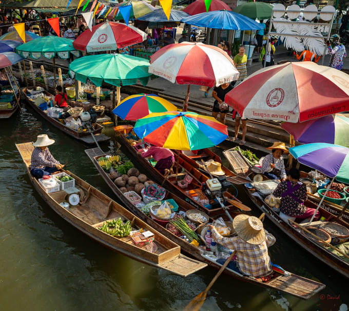 Tha Kha Floating Market