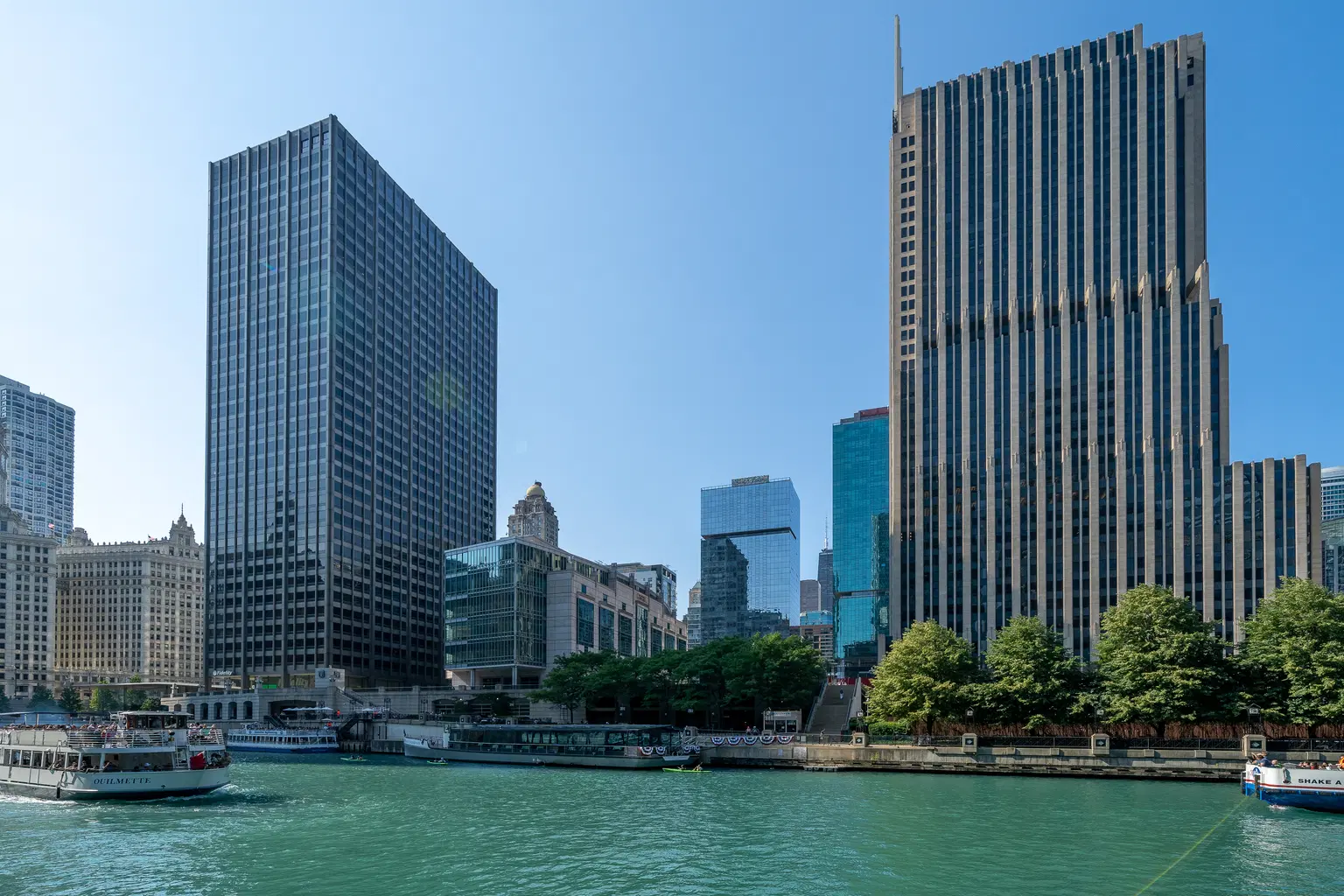 Chicago River