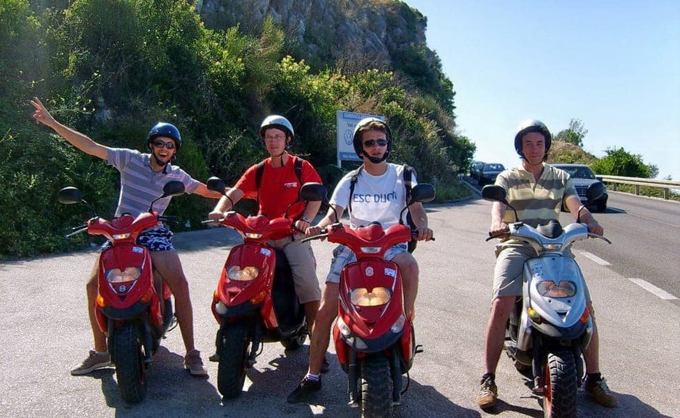 Scooty Rental in Candolim Image