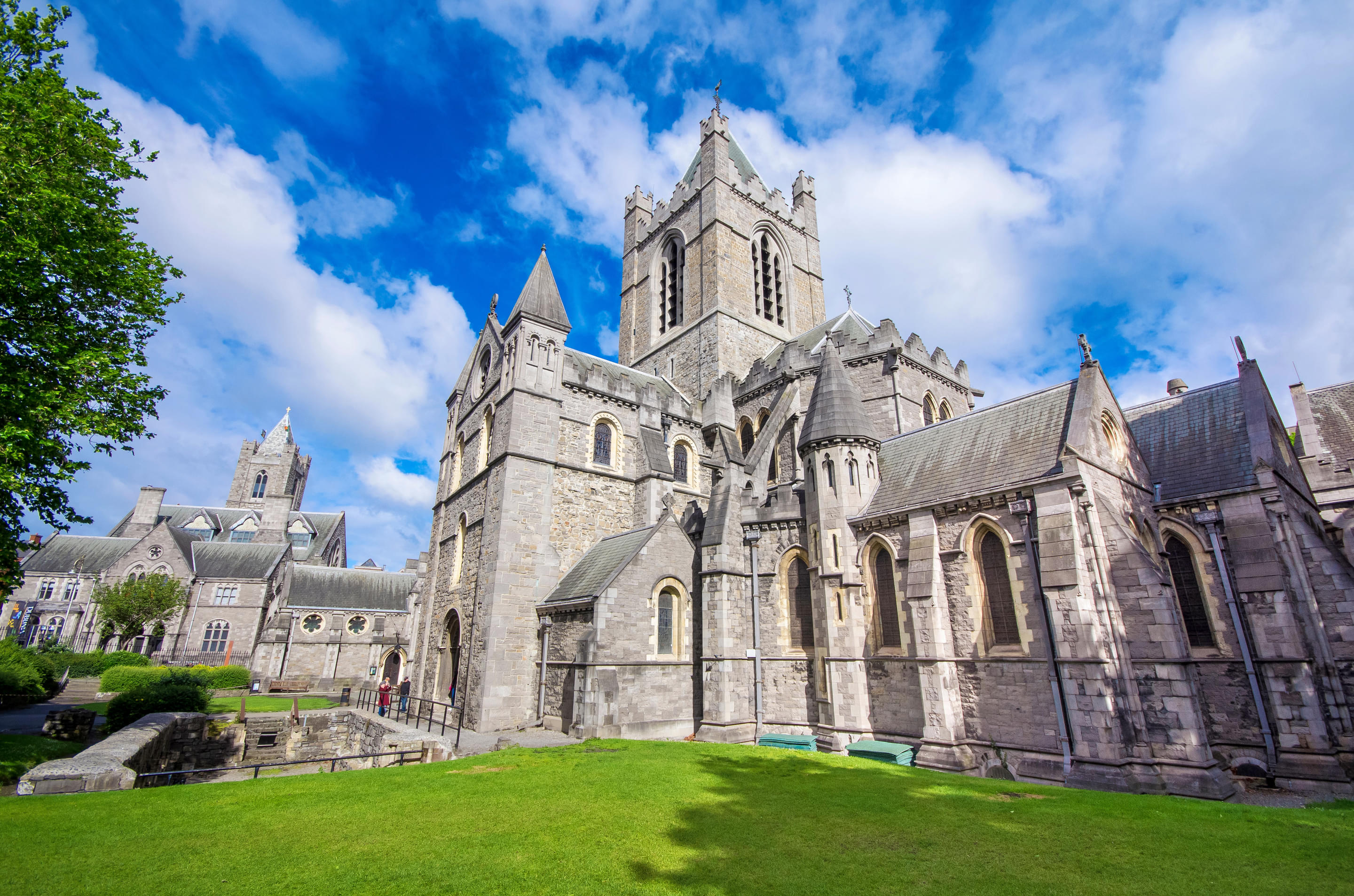 Christ Church Cathedral Dublin Overview