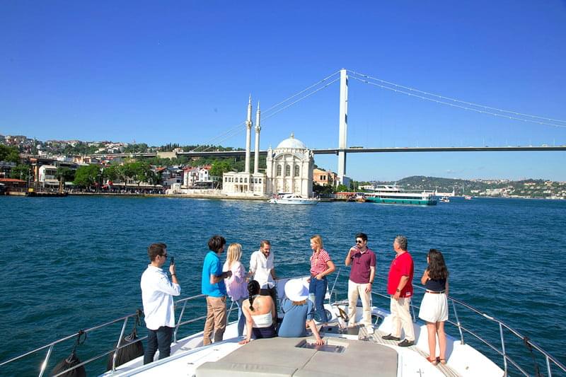 Enjoy the water rides at Istanbul Bosphorus