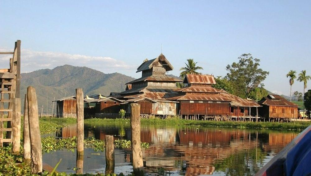 Nga Phe Chaung Monastery