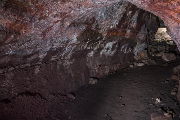 Etna Cave Tour