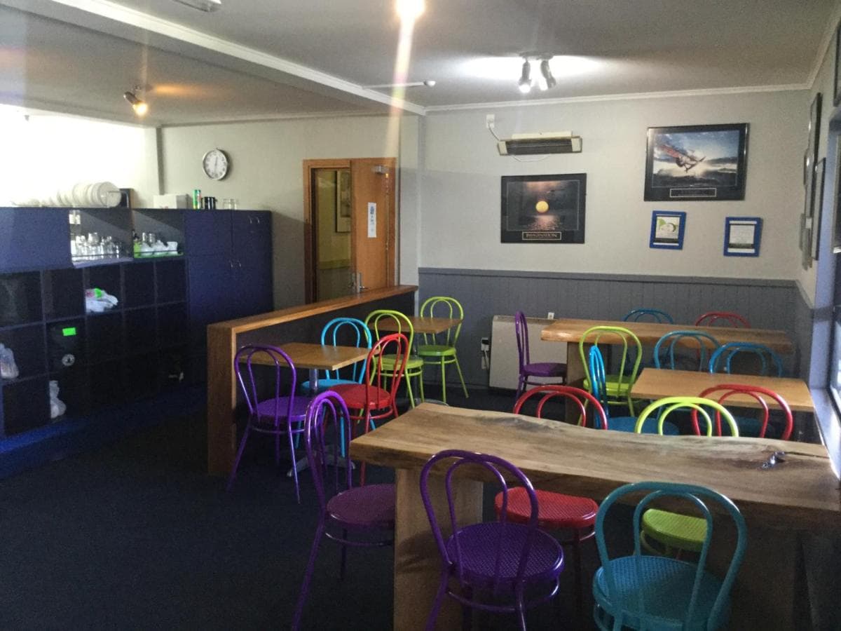 Ivory Towers Backpackers Lodge, New Zealand