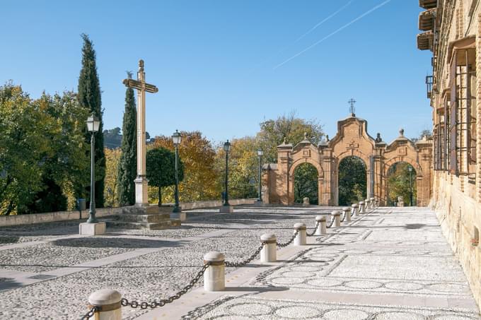 Guided tour of Albaicín, Sacromonte and viewpoints