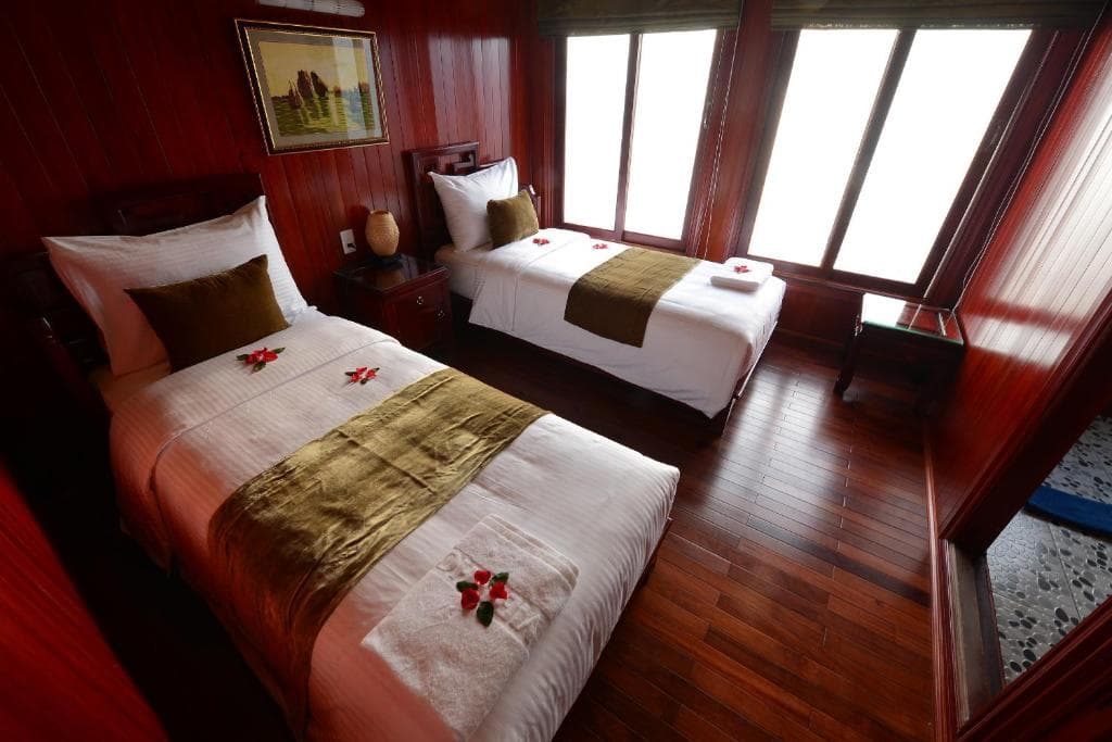 Halong Royal Palace Cruise