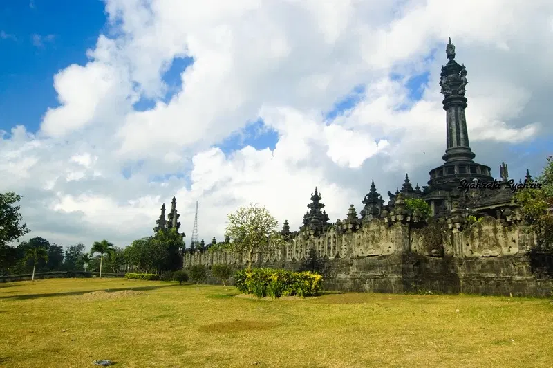 Stroll into the Nista Mandala
