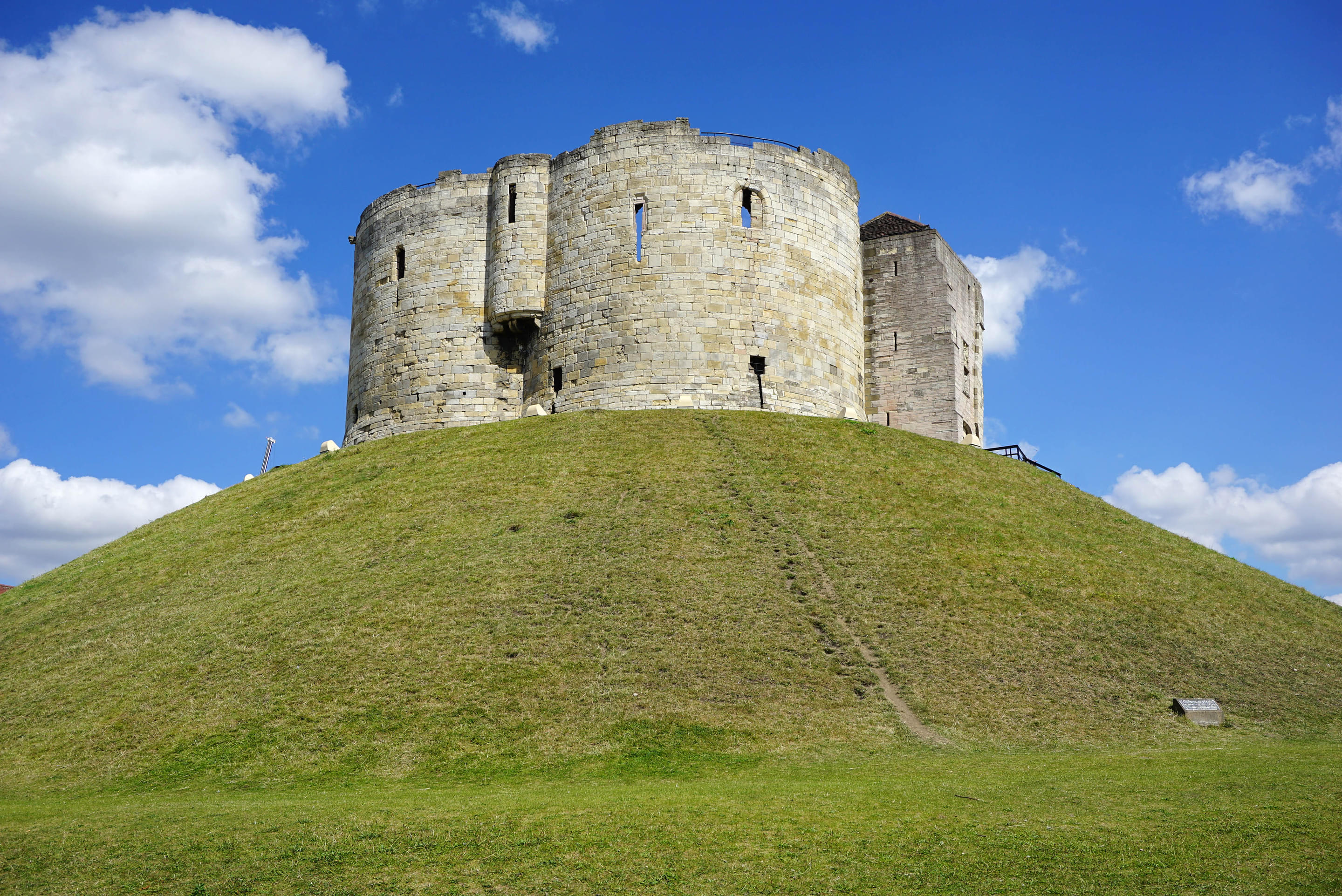 Clifford's Tower Overview