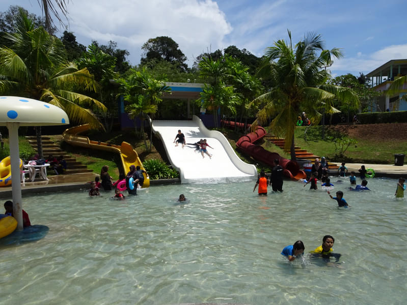Melaka Wonderland Theme Park Image