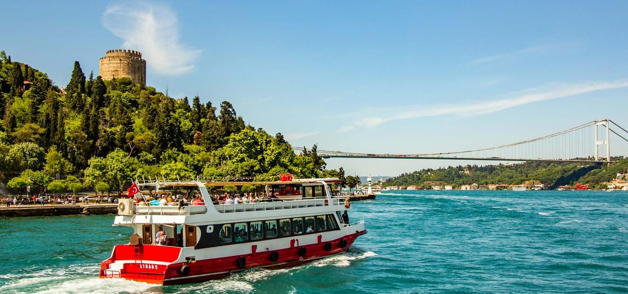 Have fun cruising along Istanbul Bosphorus