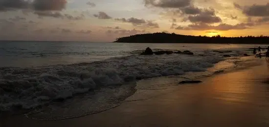Visit Ettikulam Beach