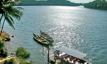 Foszuj7b6dk950672pvdxcwkwiq5 1551275001 cover 20river.jpg