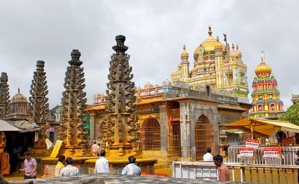 Shirdi Package From Bangalore By Train Image
