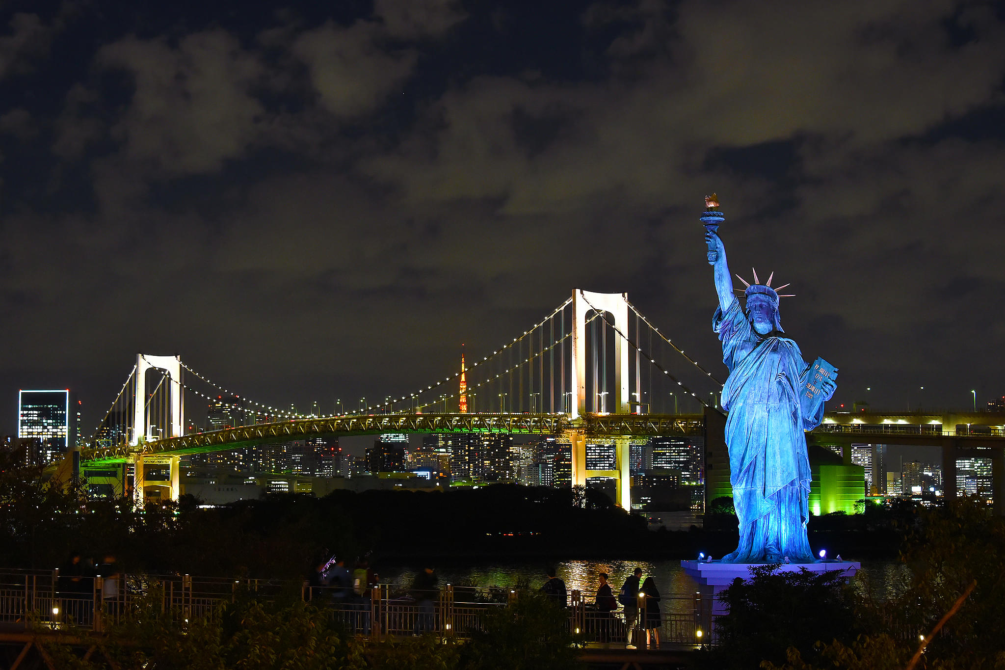 Odaiba Statue of Liberty Overview