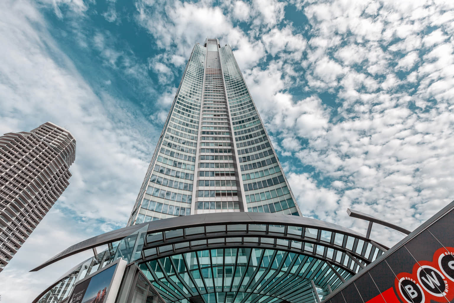Visit the SkyPoint Observation Deck at Gold Coast's Q1 Building