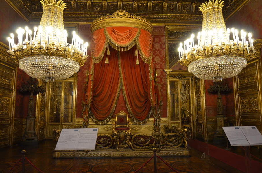 Discover the royals' golden treasure at Royal Palace of Turin