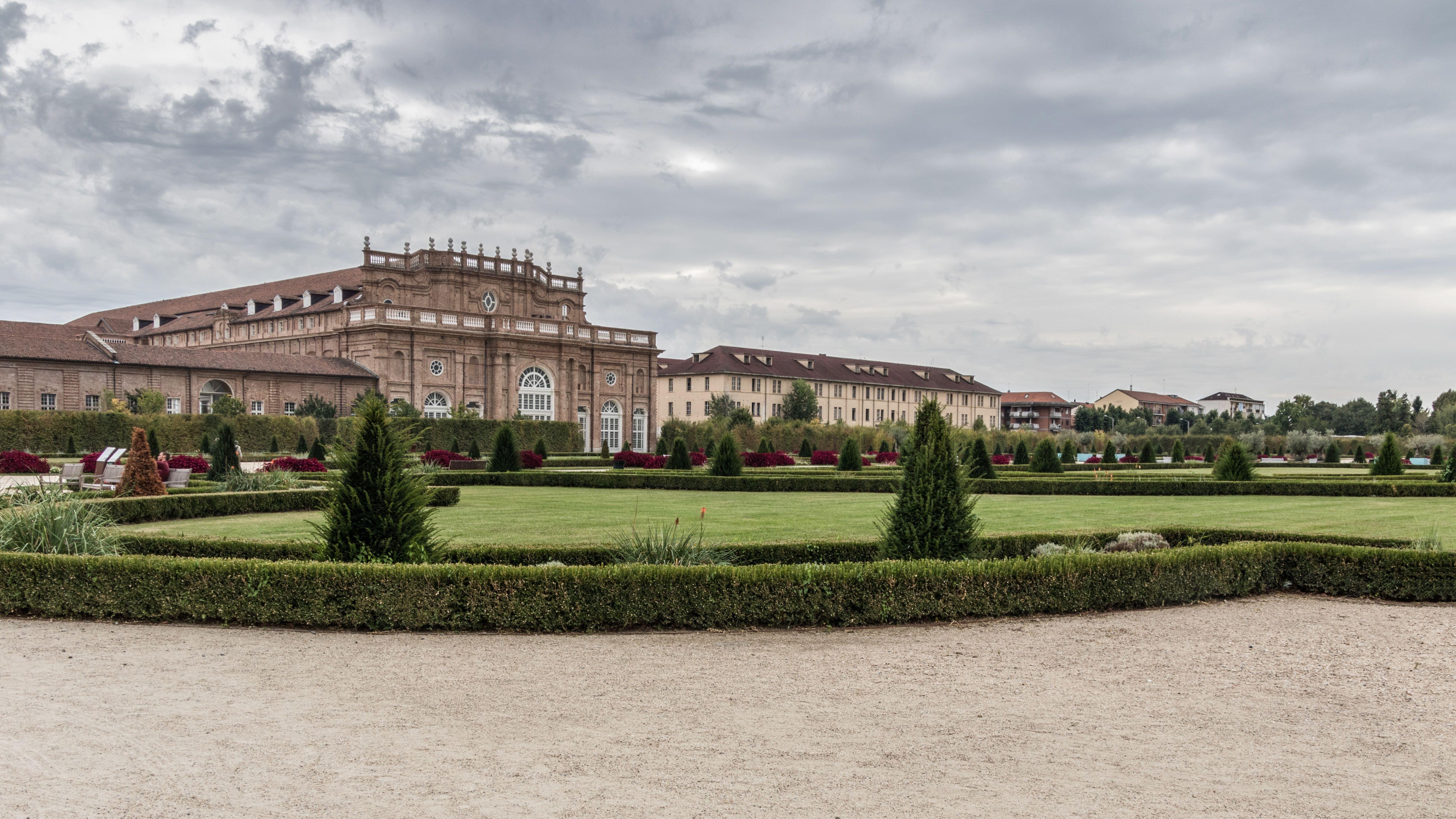 La Venaria Reale: Landscape, History and Contemporary Art